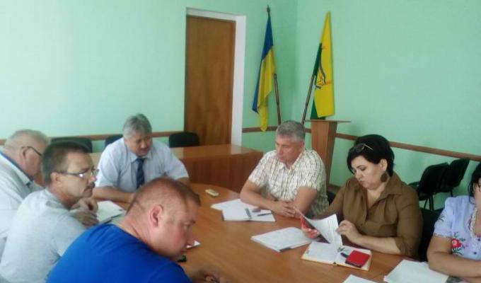 Готуємося до відзначення Дня незалежності України Готуємося до відзначення Дня незалежності України