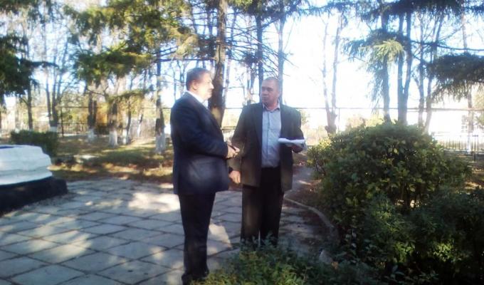 Дмитро Мухтаров віддав шану загиблим у роки Другої світової війни Дмитро Мухтаров віддав шану загиблим у роки Другої світової війни