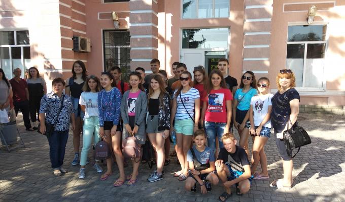 «Країна мрій» зустрічає дітей Сватівщини «Країна мрій» зустрічає дітей Сватівщини
