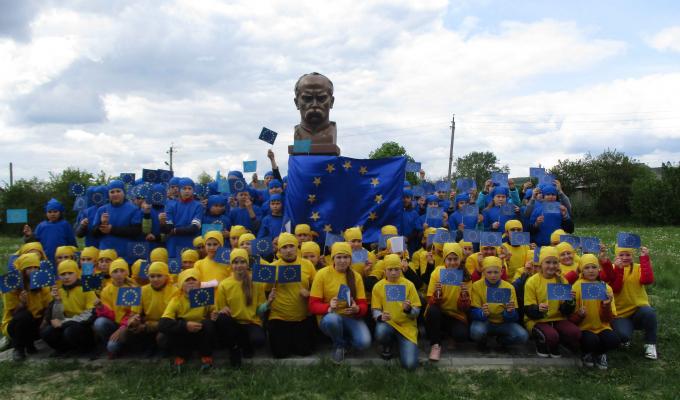 Урочистості до Дня Європи в Україні Урочистості до Дня Європи в Україні