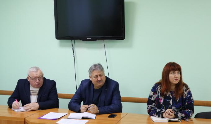 Апаратна нарада у голови Сватівської райдержадміністрації Апаратна нарада у голови Сватівської райдержадміністрації