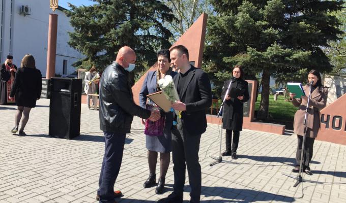 На Сватівщині пройшли заходи до 35-ї річниці Чорнобильської трагедії На Сватівщині пройшли заходи до 35-ї річниці Чорнобильської трагедії