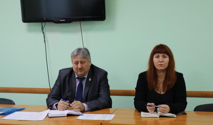 Дмитро Мухтаров провів чергову апаратну нараду Дмитро Мухтаров провів чергову апаратну нараду