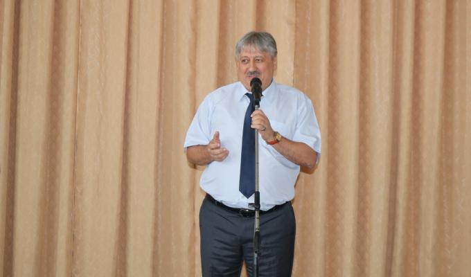 У Сватівському районі привітали працівників поліції У Сватівському районі привітали працівників поліції