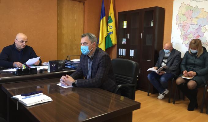 25 жовтня Олег Сліпець провів апаратну нараду з керівниками структурних підрозділів районної державної адміністрації 25 жовтня Олег Сліпець провів апаратну нараду з керівниками структурних підрозділів районної державної адміністрації