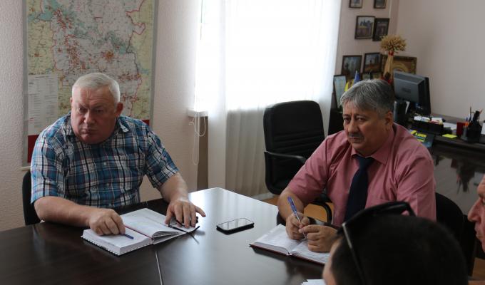Розглянуто питання масової загибелі бджіл Розглянуто питання масової загибелі бджіл