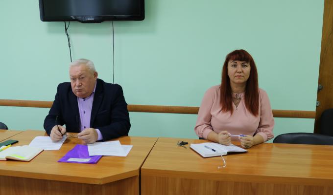 У райдержадміністрації пройшла щотижнева апаратна нарада У райдержадміністрації пройшла щотижнева апаратна нарада