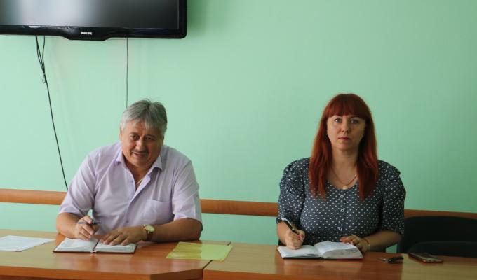 Дмитро Мухтаров провів нараду з головами територіальних громад Дмитро Мухтаров провів нараду з головами територіальних громад