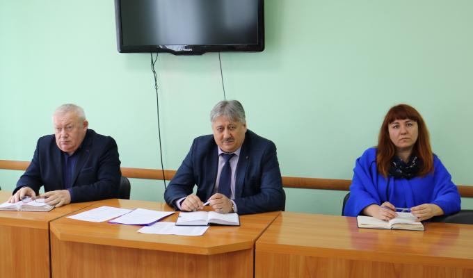 Апаратна нарада у голови райдержадміністрації Апаратна нарада у голови райдержадміністрації
