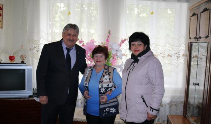 Дмитро Мухтаров відвідав підопічних територіального центру соціального обслуговування