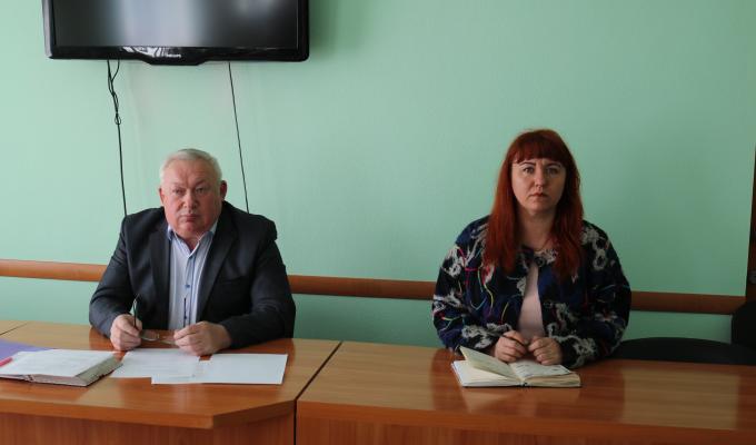 У райдержадміністрації пройшла щотижнева апаратна нарада У райдержадміністрації пройшла щотижнева апаратна нарада