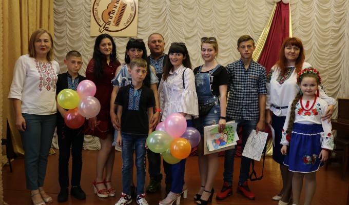 Найкраще в світі слово «мама» Найкраще в світі слово «мама»