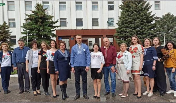 Щиро вітаю усіх краян зі святом національної єдності – Всесвітнім днем вишиванки!