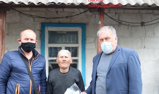 Привітали ветеранів Другої світової війни Привітали ветеранів Другої світової війни
