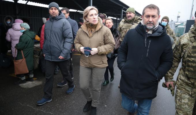 На КПВВ у Станиці Луганській встановлять сучасний комплекс для обслуговування громадян На КПВВ у Станиці Луганській встановлять сучасний комплекс для обслуговування громадян