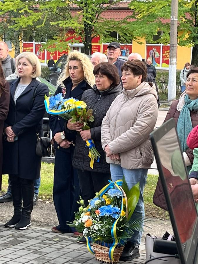 Єдність у пам’яті: громади Сватівщини віддали шану загиблим воїнам