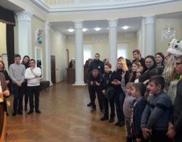 Діти Сватівщини побували на обласному святі до Дня Святого Миколая