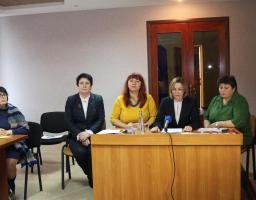 Обговорили проблеми лідерства в державному управлінні