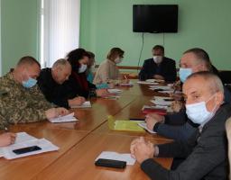 "Посилити контроль за виконанням правил карантину», - таким є рішення комісії