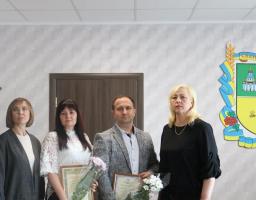 Працівників банківської сфери Сватівщини привітали з професійним святом