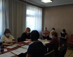 Надано одноразову матеріальну допомогу мешканцям району
