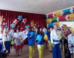 Співробітники СБУ привітали підшефних із Днем знань