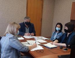 24 травня заступник голови райдержадміністрації Валерій Честних та працівники її  окремих структурних підрозділів взяли участь в онлайн-нараді