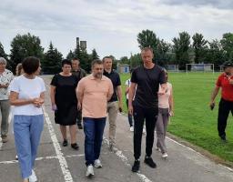 Голова Сватівської райдержадміністрації Олег Клименчуков та голова Сватівської районної ради Людмила Русанова взяли участь у робочій поїздці очільника області до Сватівського району