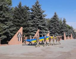 23 серпня на Сватівщині відбулася урочиста церемонія підняття Державного Прапора України 