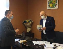 Голова Сватівської райдержадміністрації Олег Сліпець провів робочу нараду з керівництвом ТВБВ № 10012/058 філії АТ «Ощадбанк»  