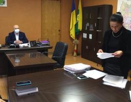 4 листопада Олег Сліпець провів чергове засідання комісії з питань захисту прав дитини при Сватівській районній державній адміністрації