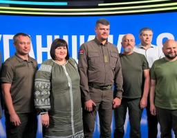 Голова Сватівської райдержадміністрації Олег Сліпець та керівники військових адміністрацій населених пунктів району взяли участь в урочистостях з нагоди 85-річчя утворення Луганської області