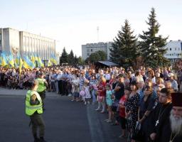 Сватівчани відвідали обласний захід з нагоди найбільшого державного свята