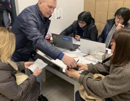 Протягом тижня більше 900 внутрішньо переміщених луганчан отримали допомогу у гуманітарних хабах при громадах Сватівщини.