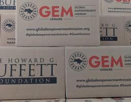 Сватівський гуманітарний хаб отримав продуктові набори "GEM" 