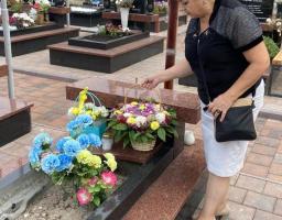 Представники колективів Білокуракинської селищної військової адміністрації Сватівського району Луганської області, Відділу соціального захисту населення Білокуракинської селищної ради, комунальної установи «Центр надання соціальних послуг» Білокуракинсько