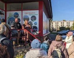 У гуманітарному хабі Сватівської МВА в Броварах відбулась видача допомоги для ВПО від міжнародних благодійників