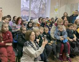 Свято єдності та підтримки: День Святого Миколая і Збройних Сил України у Координаційному центрі в Ірпені