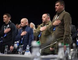 «Стійкість на фронті, стійкість – усередині країни, стійкість – у міжнародних відносинах!» – Володимир Зеленський під час Конгресу місцевих та регіональних влад