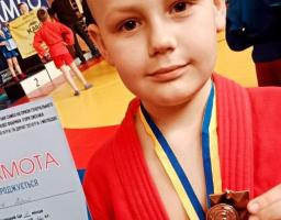 Успіх юного спортсмена з Нижньодуванської громади на обласному турнірі з боротьби самбо