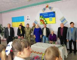 У с. Коржове відкрили меморіальну дошку полеглому за суверенітет та незалежність України Олександру Рибальченку