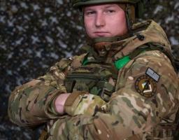 Президент України Володимир Зеленський відзначив державною нагородою нашого земляка — ветерана війни Романа Ковальова.