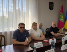Керівники Сватівщини долучилися до Конгресових діалогів щодо розвитку медицини та соціальних гарантій