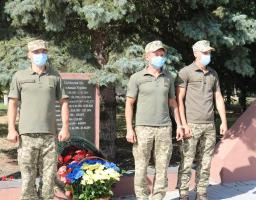 Герої не вмирають, вони разом з нами!
