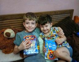 Різдво з теплом: подарунки для маленьких мешканців Коломийчиської громади