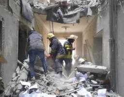 Як діяти, якщо опинилися під завалами будівлі