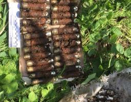 На Луганщині СБУ виявила схрон із засобами ураження