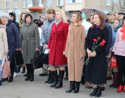 До Дня добровольця