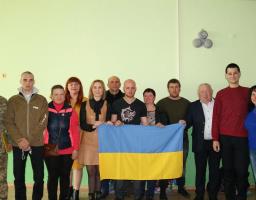 Сватівським призовникам влаштували урочисті проводи в армію
