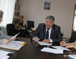 Обговорено питання надання якісних медичних послуг на території району